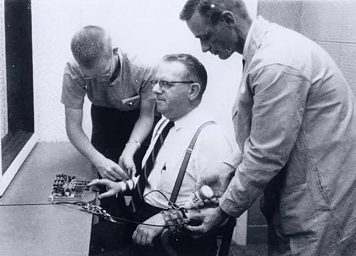 Milgram experiment 2