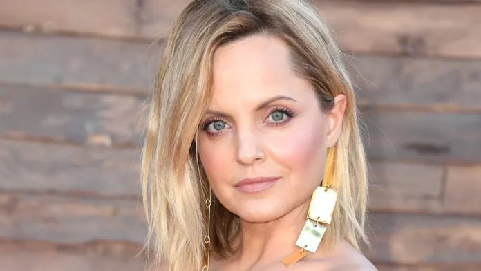 Interesting facts about Mena Suvari